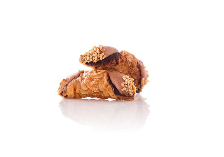 Gefüllte Mandelkrokant-Röllchen