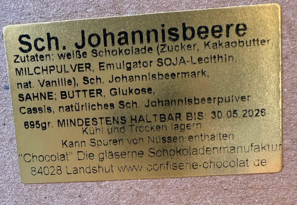 Osterei Schwarze Johannisbeere - mit Alkohol